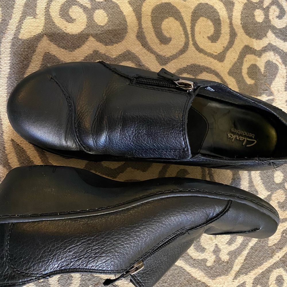 Clark’s women’s shoes size 9